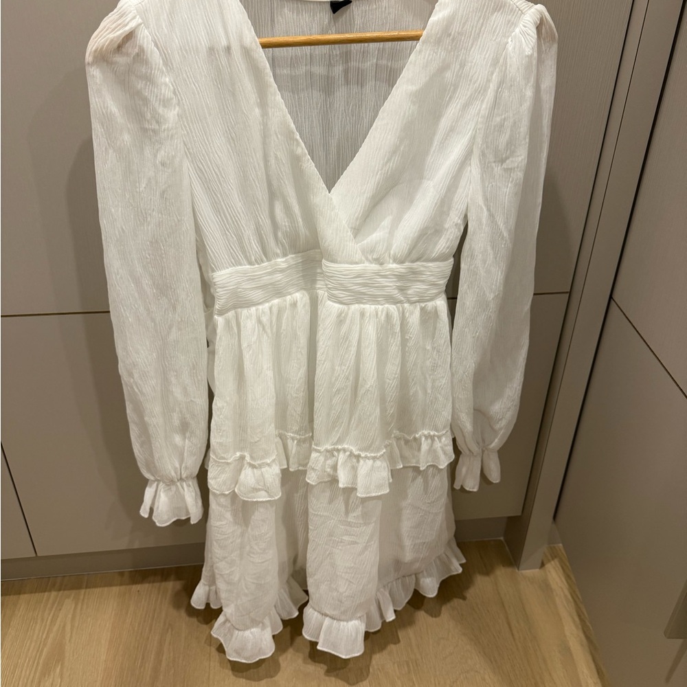 SHEIN White Long Sleeve V-Neck Sundress